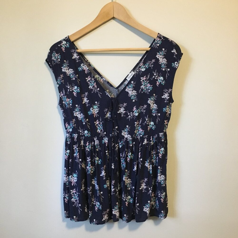 Kismet Floral Empire Waist Babydoll Tie Front Rayon Top Navy Small